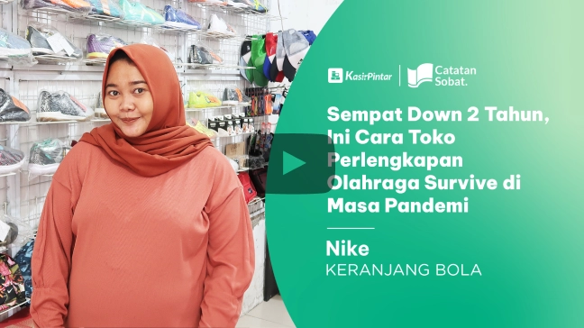 wawancara dengan nike dari keranjang bola terkait penggunaan kasir pintar dalam mencatat transaksi di toko